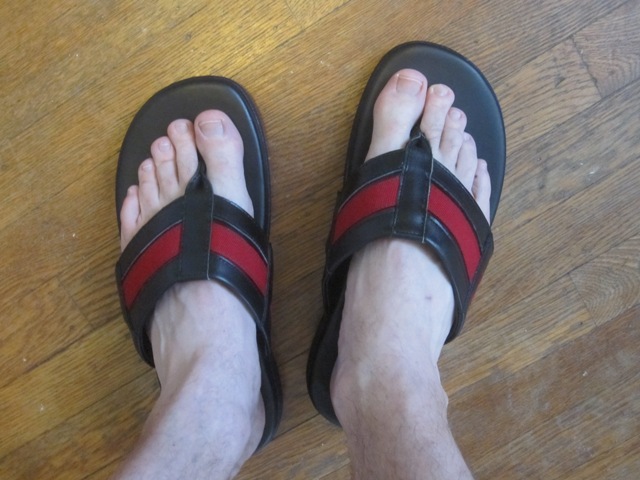 The red bands are like racing stripes.  They make my feet feel like race cars.